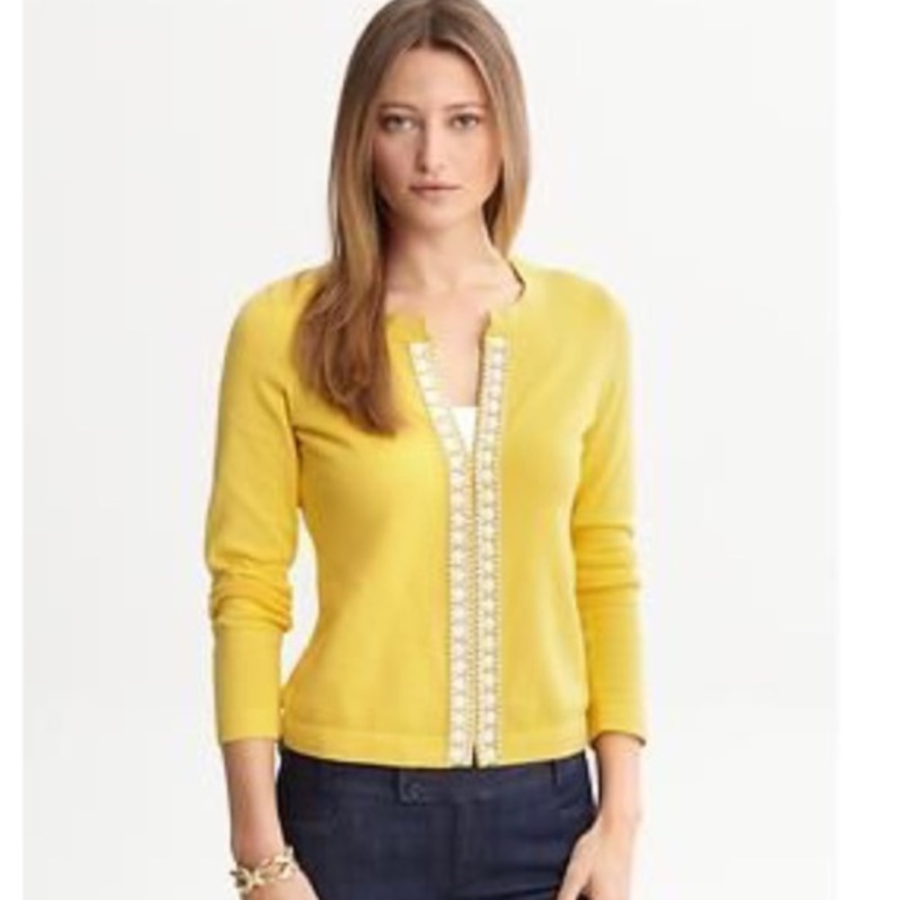 Banana Republic - Beaded Front Yellow Cardigan - Picture 5 of 5
